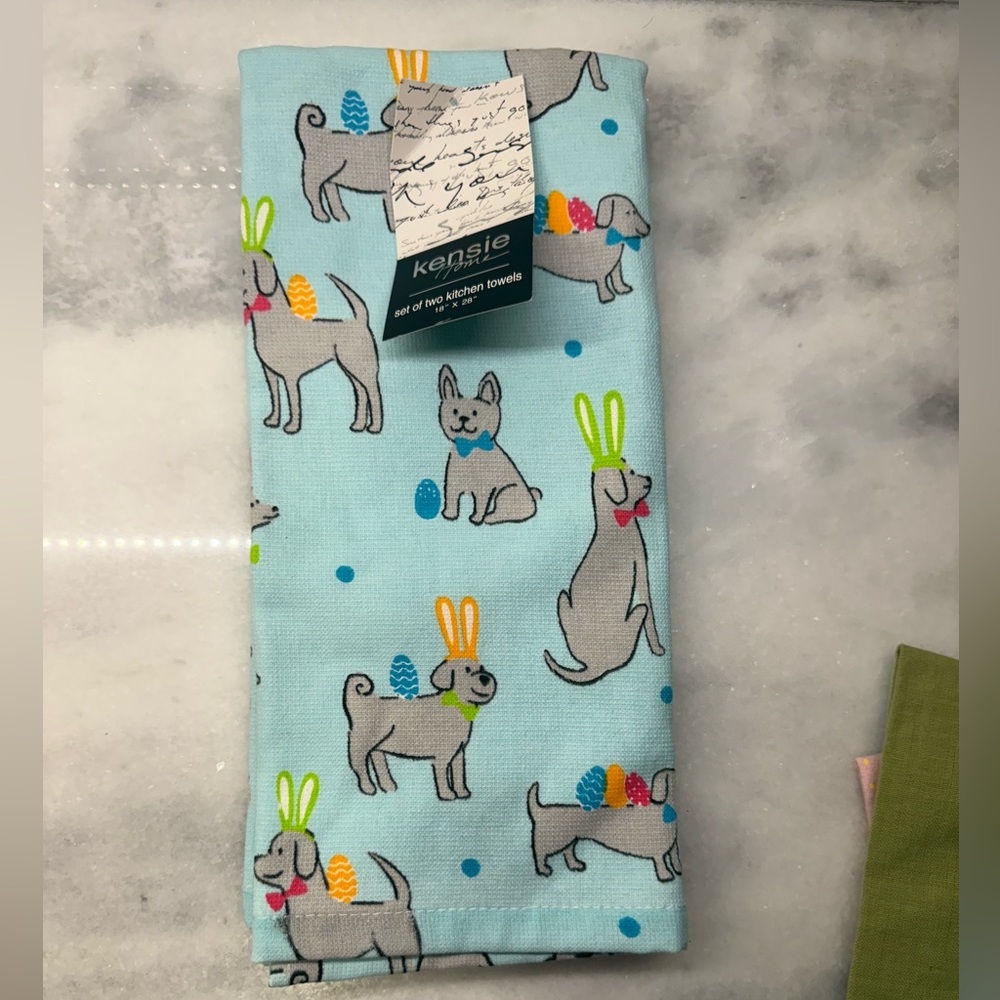 Isaac Mizrahi Dogs with bunny ears and Easter kitchen towels. Set of 2. NWT.
